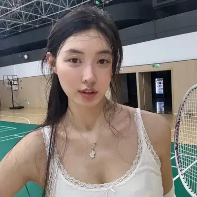 韦娜天